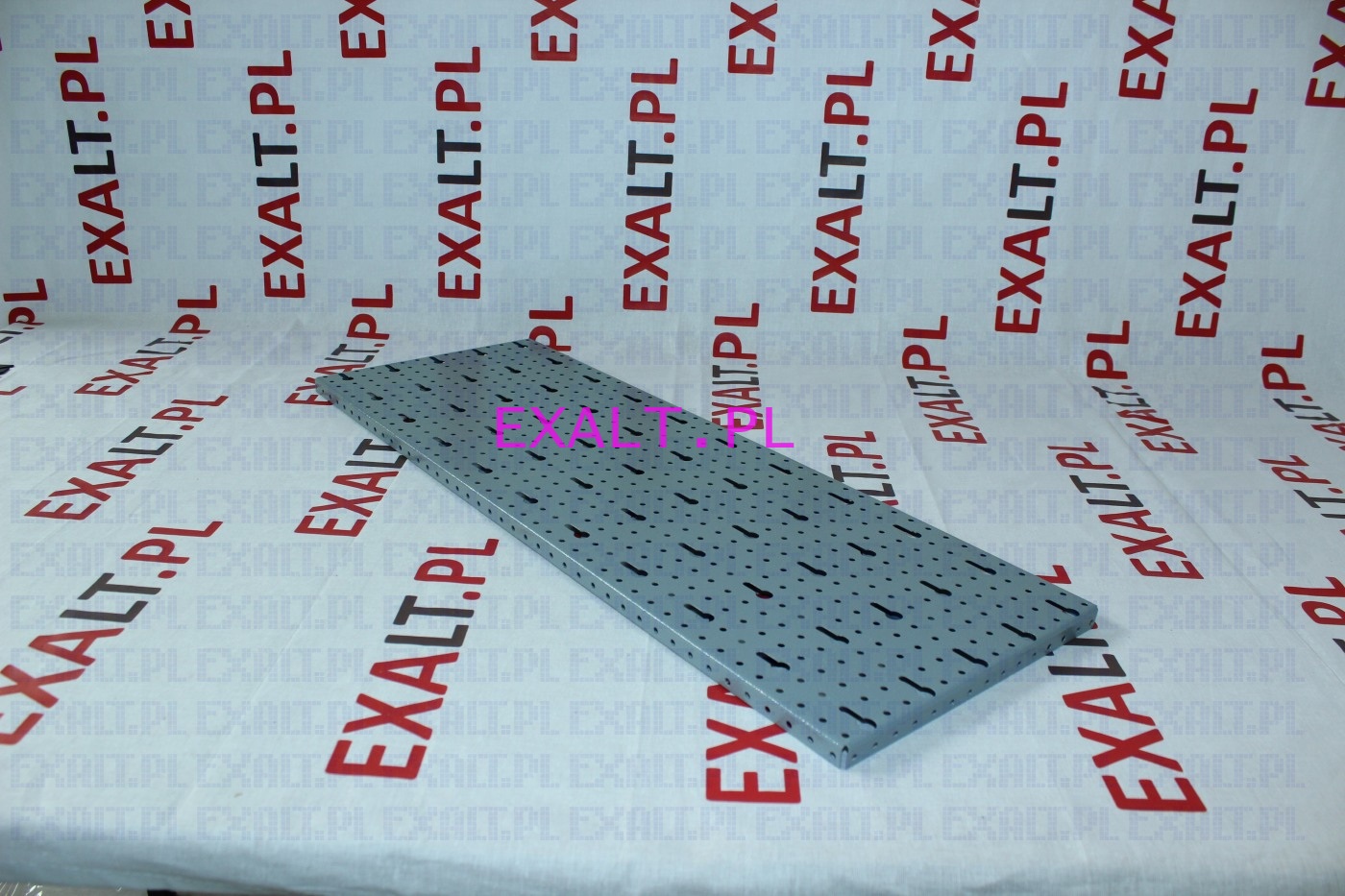 Zestaw: 1 x panel GSP02, 1 x panel GSP01, plus zestaw 22 zawieszek do zawieszania narzdzi