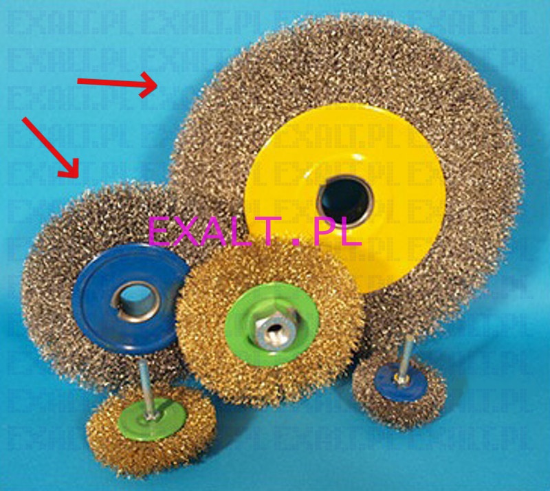 Szczotka tarczowa TO21 karbowana z otworem, rednica szczotki fi 200 mm, otwr fi 32 mm, wykonana z drutu mosinego